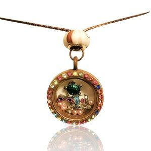 BEACHY boutique charm chocolate circle locket pendant necklace + FREE EXTRAS!